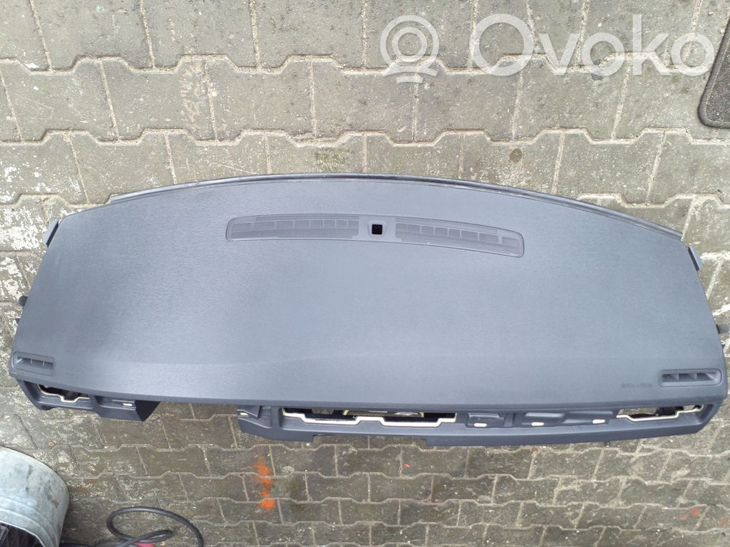 Dashboard   30780475,31271211