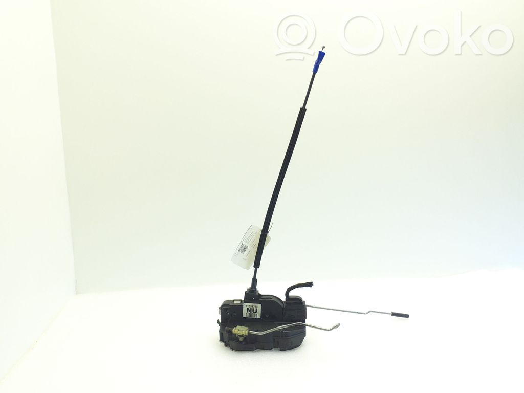 Chevrolet Cruze Front door lock 