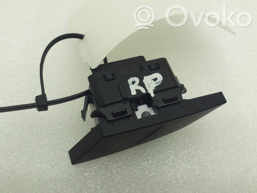 BMW X5 G05 Central locking switch button 