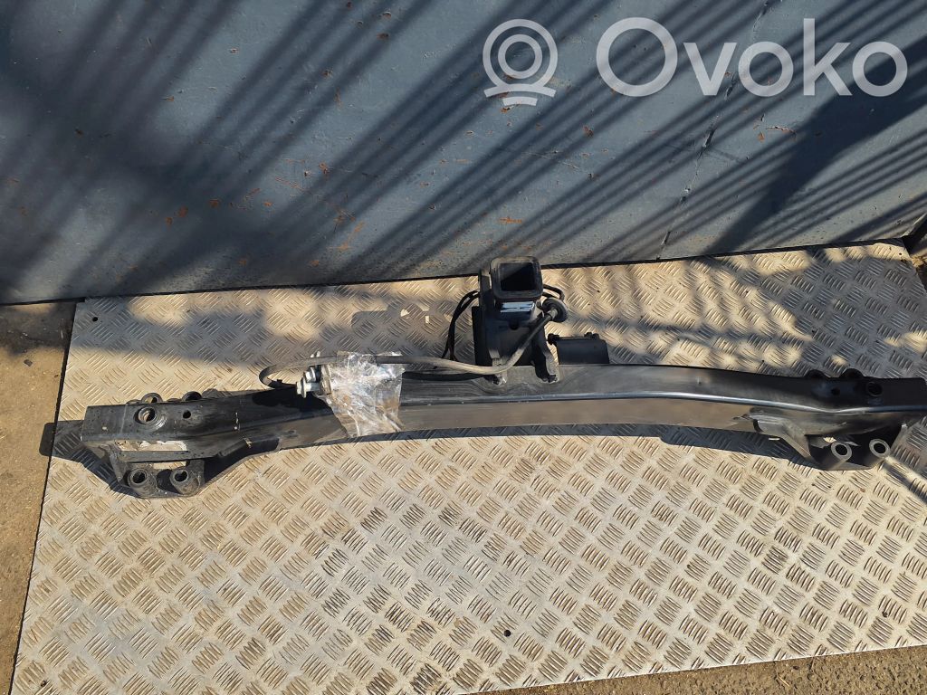 Audi Q7 4L Travesaño del parachoques trasero 