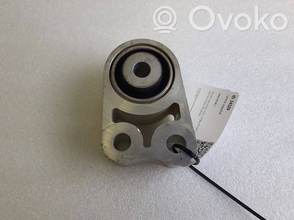 Engine mount bracket   32298481