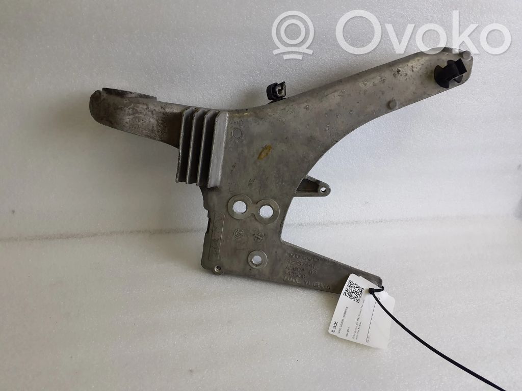 Volvo XC40 Other exterior part 