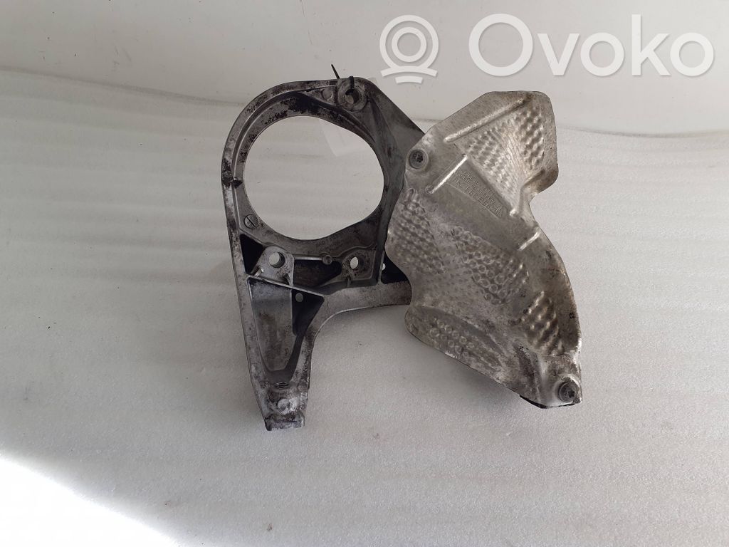 Porsche Macan (95B) Engine mounting bracket 