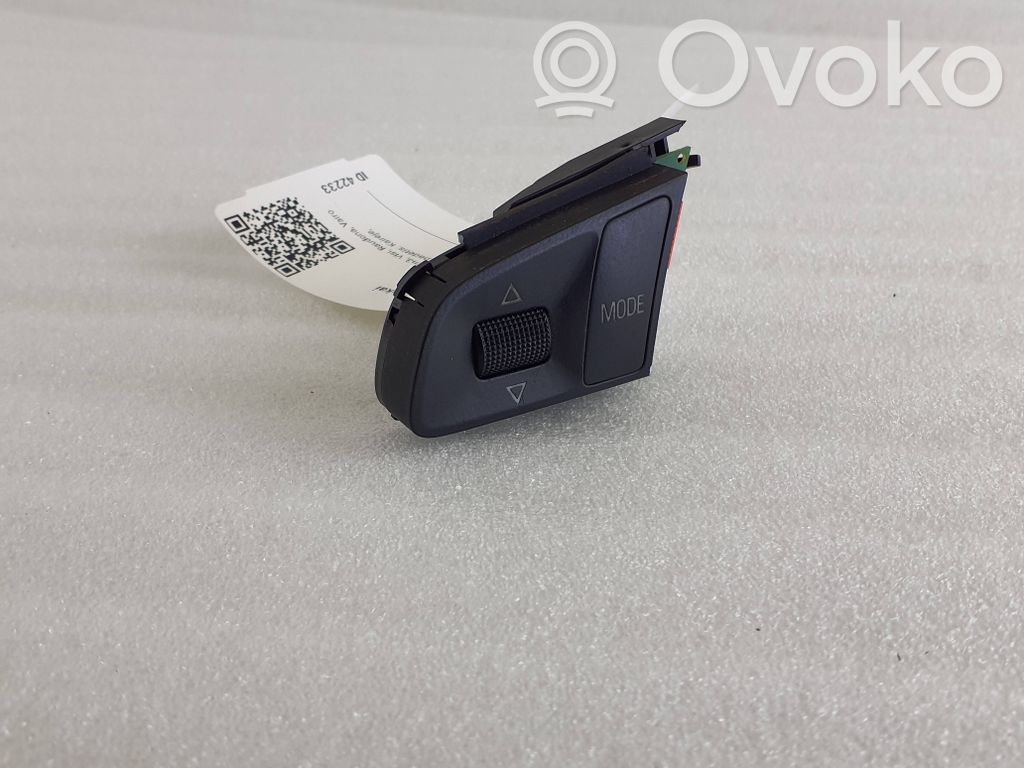 Audi A4 S4 B8 8K Boutons / interrupteurs volant 