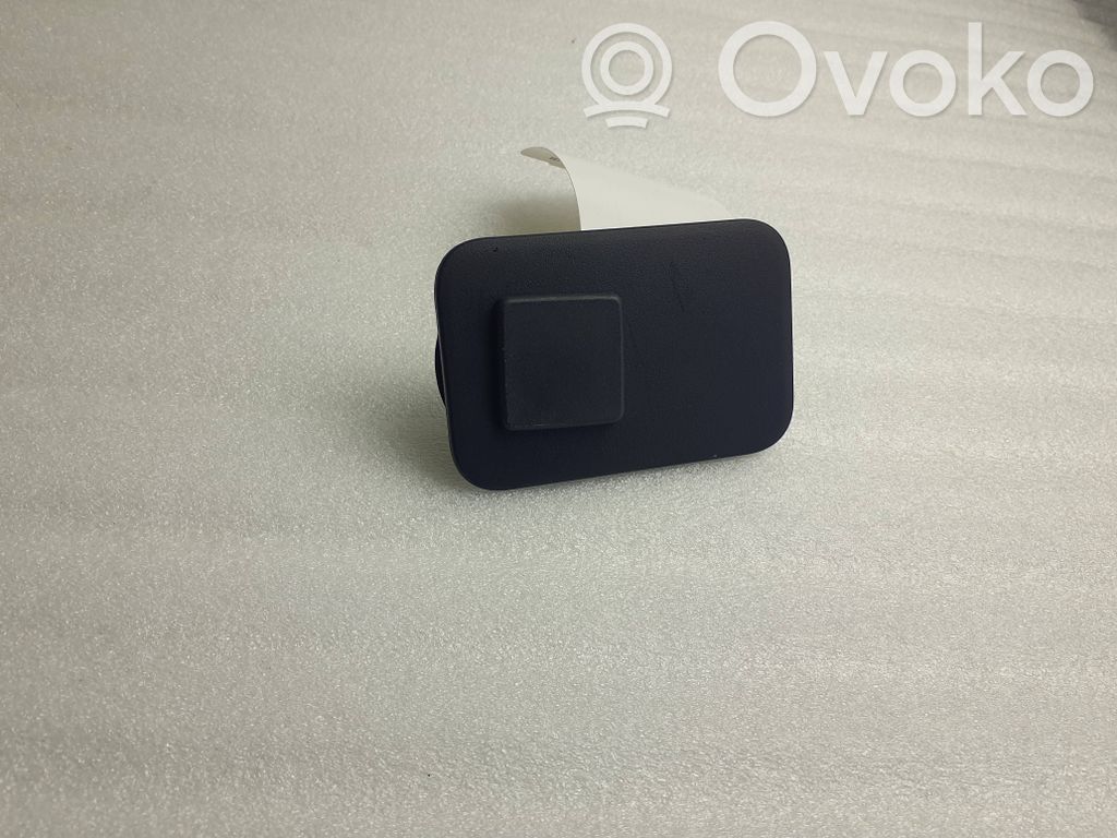 Land Rover Evoque II Cigarette lighter trim front 