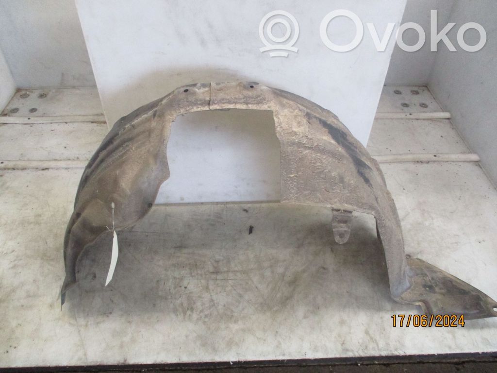 Mazda 2 Подкрылок 