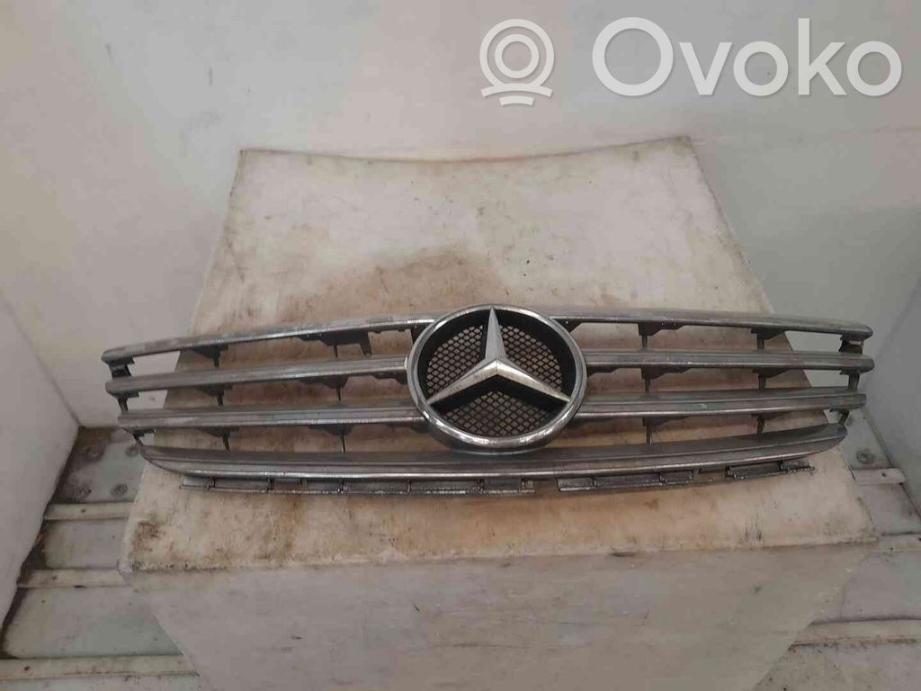 Mercedes-Benz B W245 Grilă radiator față