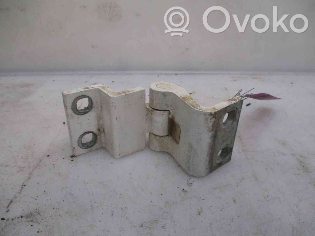 Citroen Nemo Loading door lower hinge 
