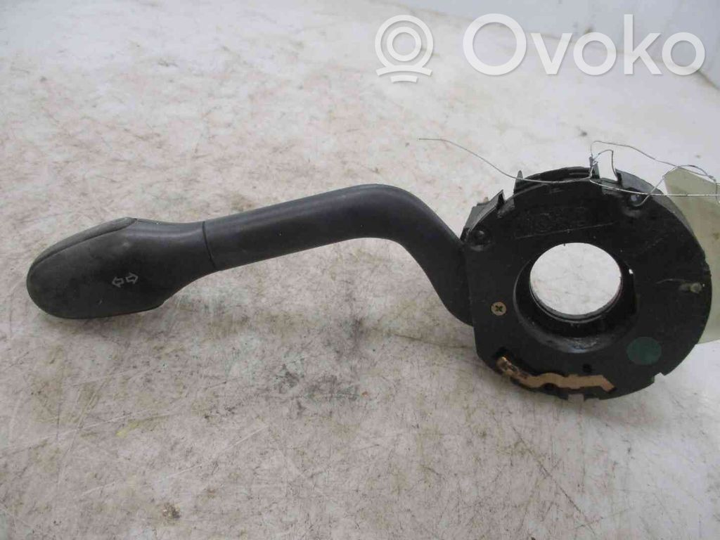 Seat Arosa Commodo de clignotant 