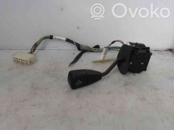 Commodo de clignotant   61318360899,21002515,2496635,VDMS4