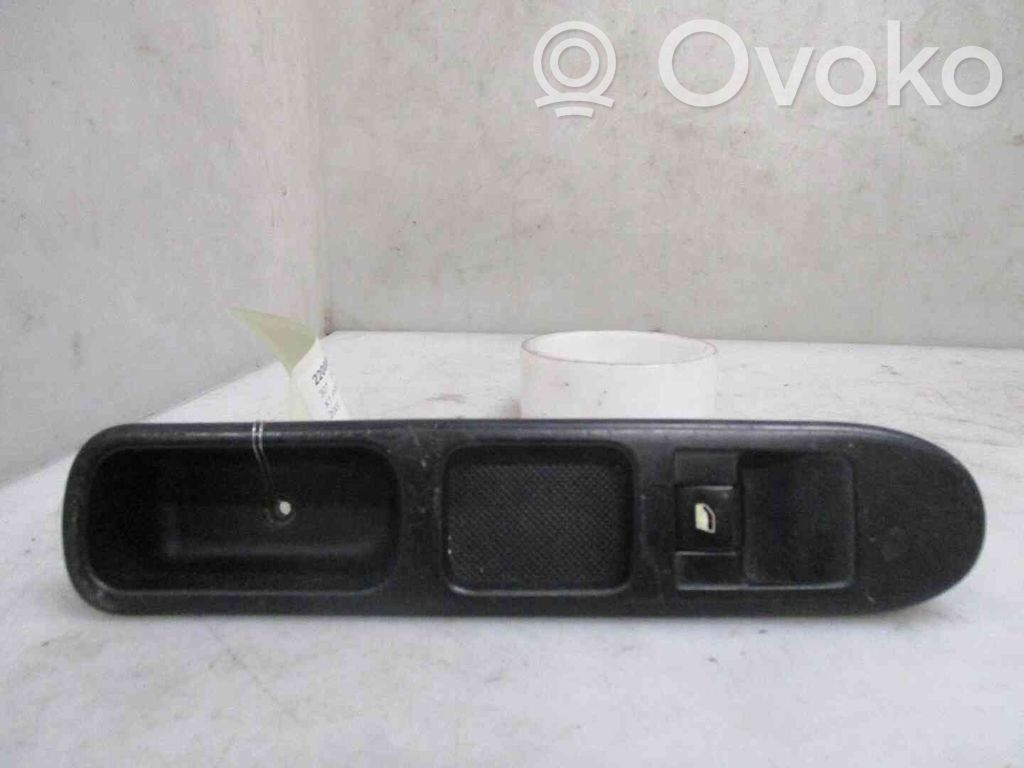 Interruptor del elevalunas eléctrico   6554F0,22000444,2526524,VDMS4