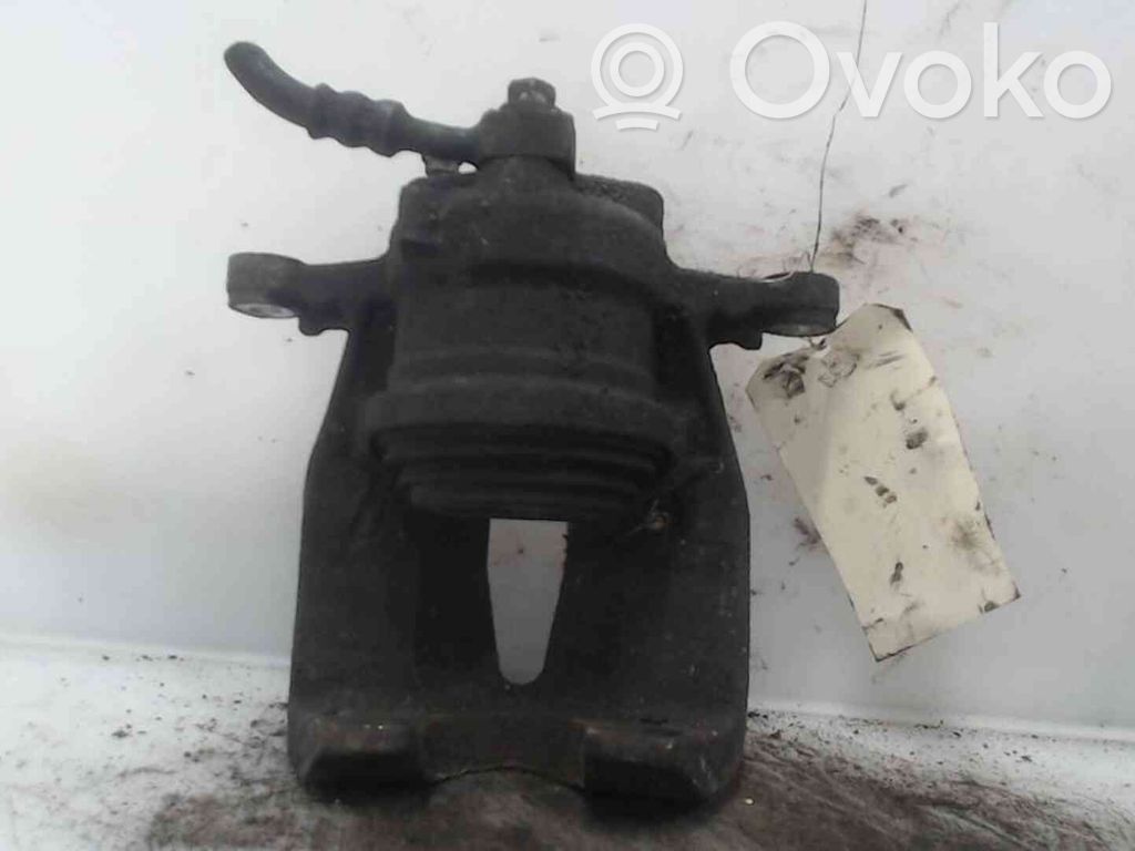 Opel Corsa C Zacisk hamulcowy przedni 