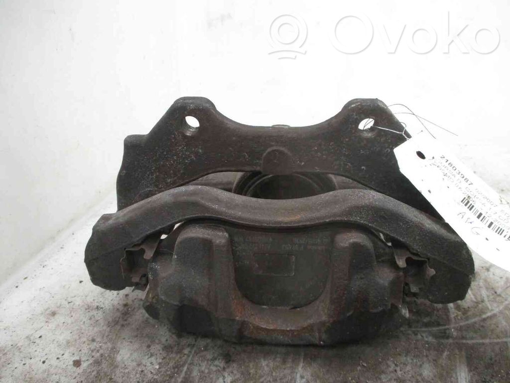Opel Corsa D Передний суппорт 