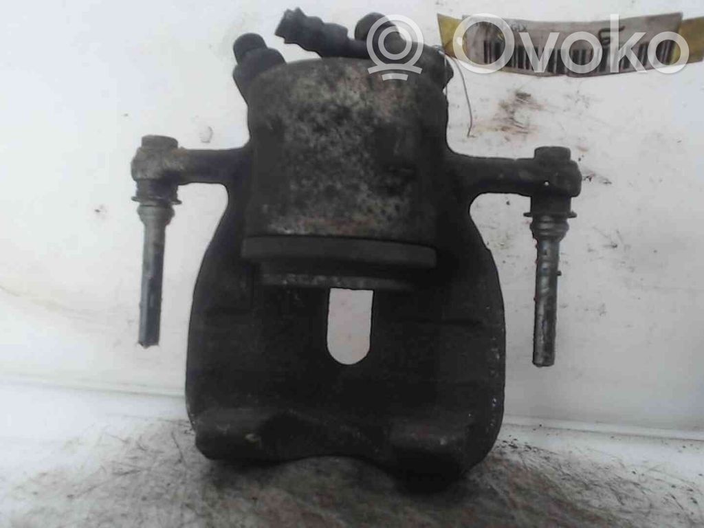 Suzuki SX4 Zacisk hamulcowy przedni 
