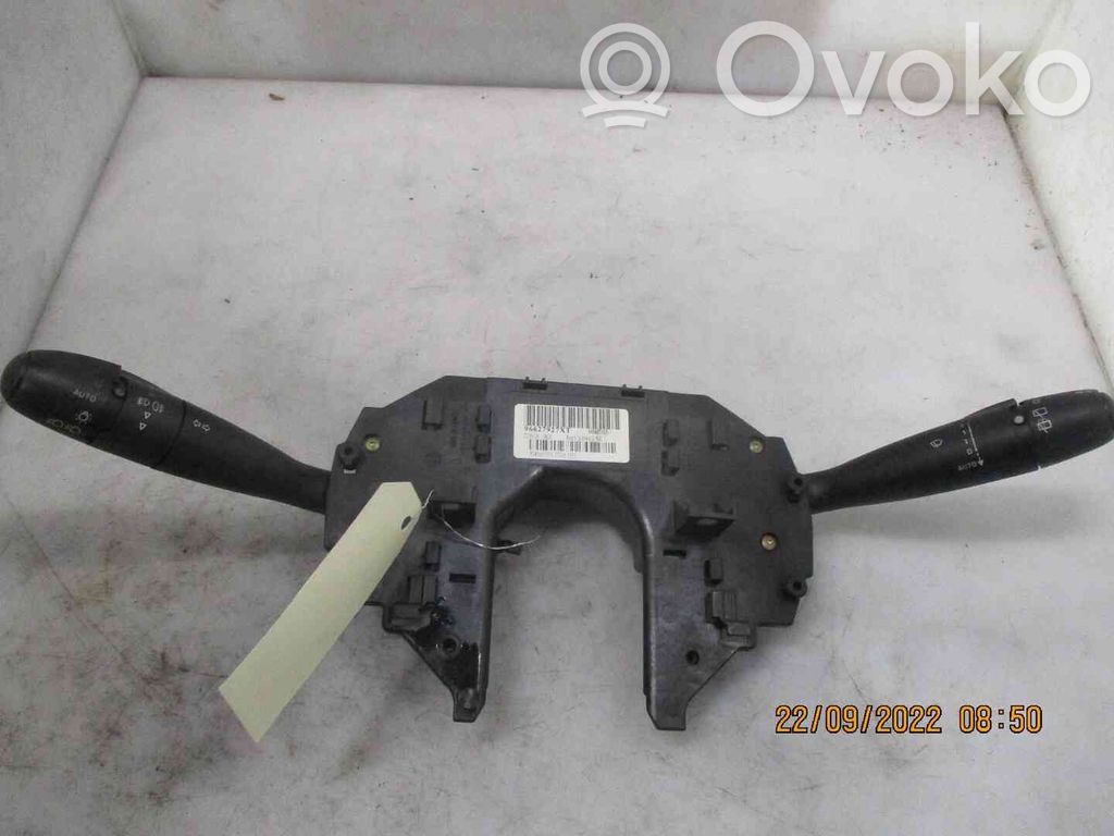 Citroen C4 I Bloc semnalizator și ștergător parbriz