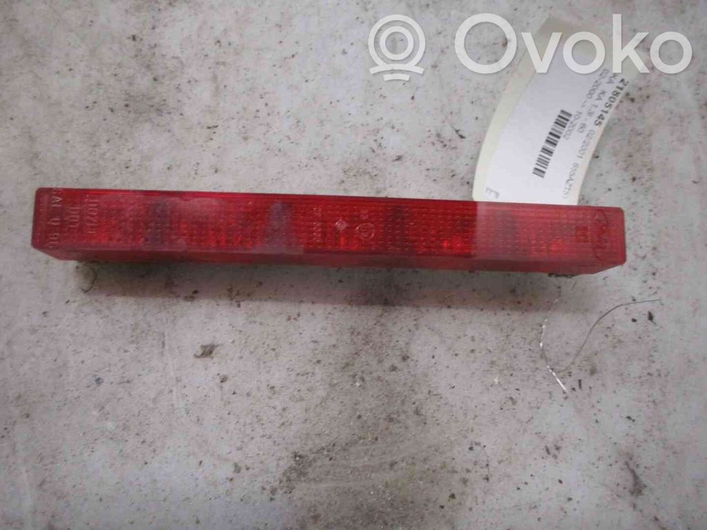 Third/center stoplight   1251838,21805145,2514406,VDMS4