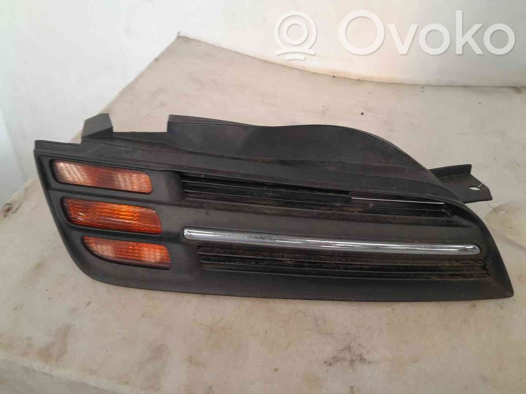 Nissan Micra Grilă radiator față 