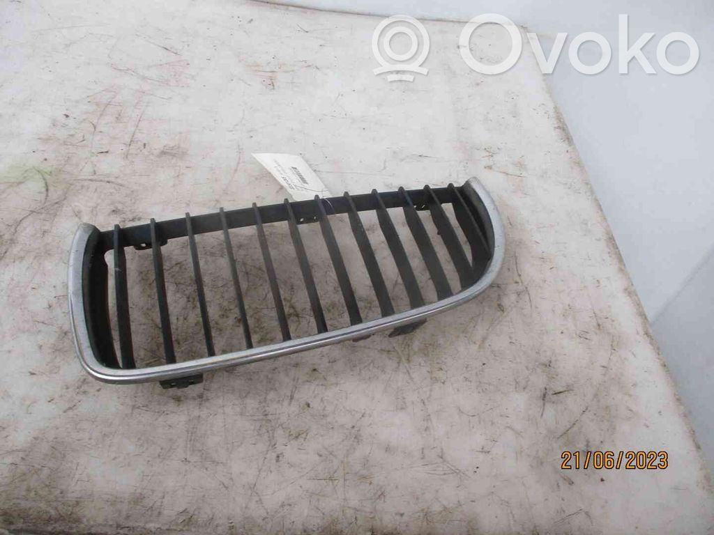 Front bumper lower grill   51137120007,22301265,2552583,VDMS4