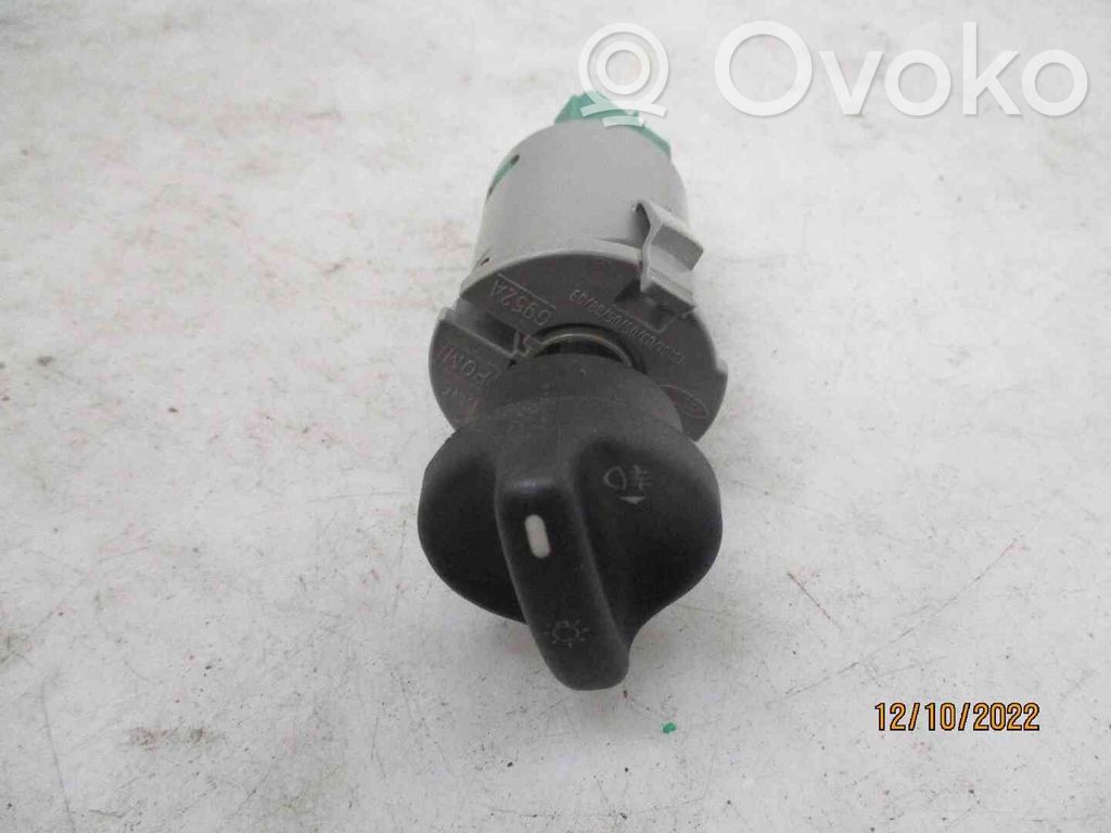 Interruptor de luz   1035219,22202056,2545119,VDMS4