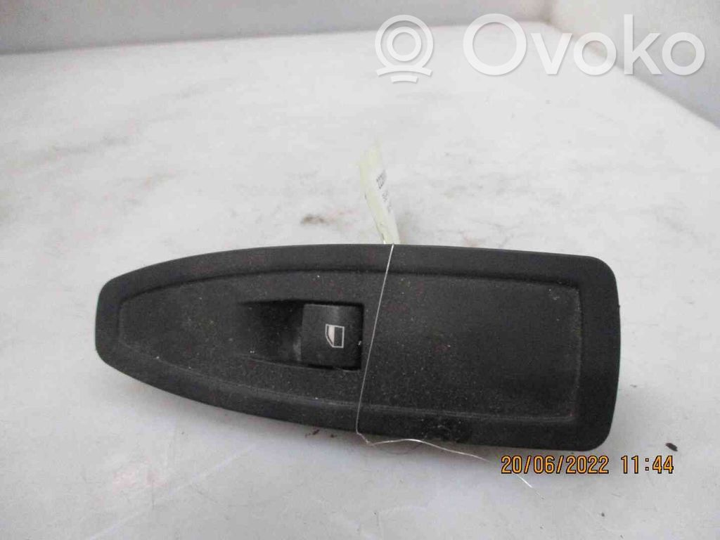Przyciski szyb   61319208107,22201255,2542352,VDMS4