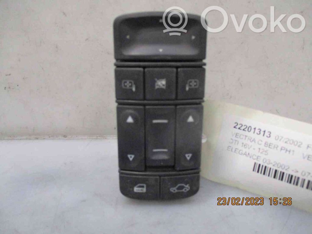 Opel Vectra C Przyciski szyb 