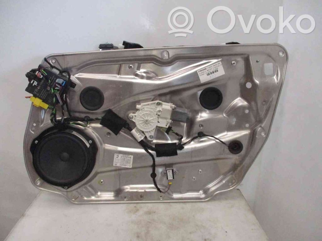 Mercedes-Benz C W204 Alzacristalli della portiera anteriore con motorino 