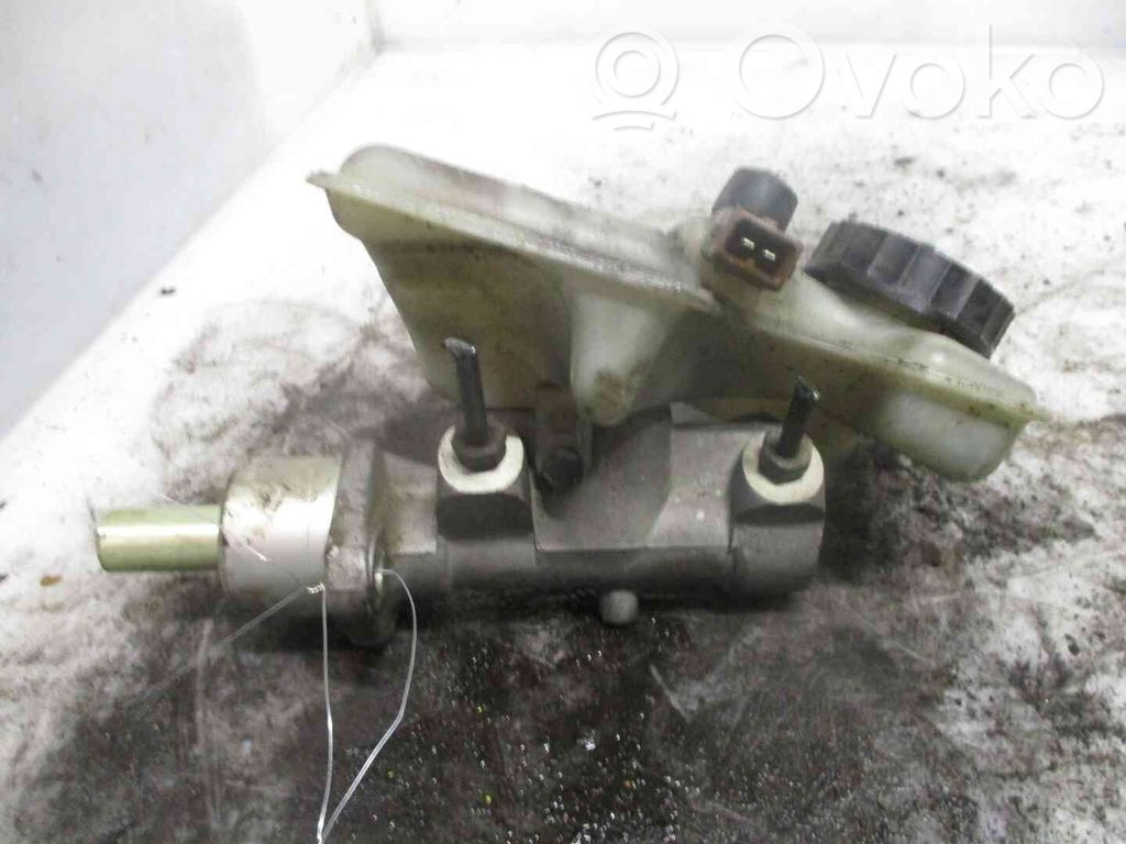 Peugeot 306 Główny cylinder hamulca 