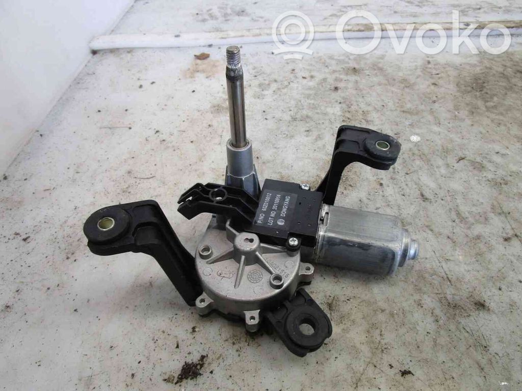 Opel Astra J Moteur d'essuie-glace arrière