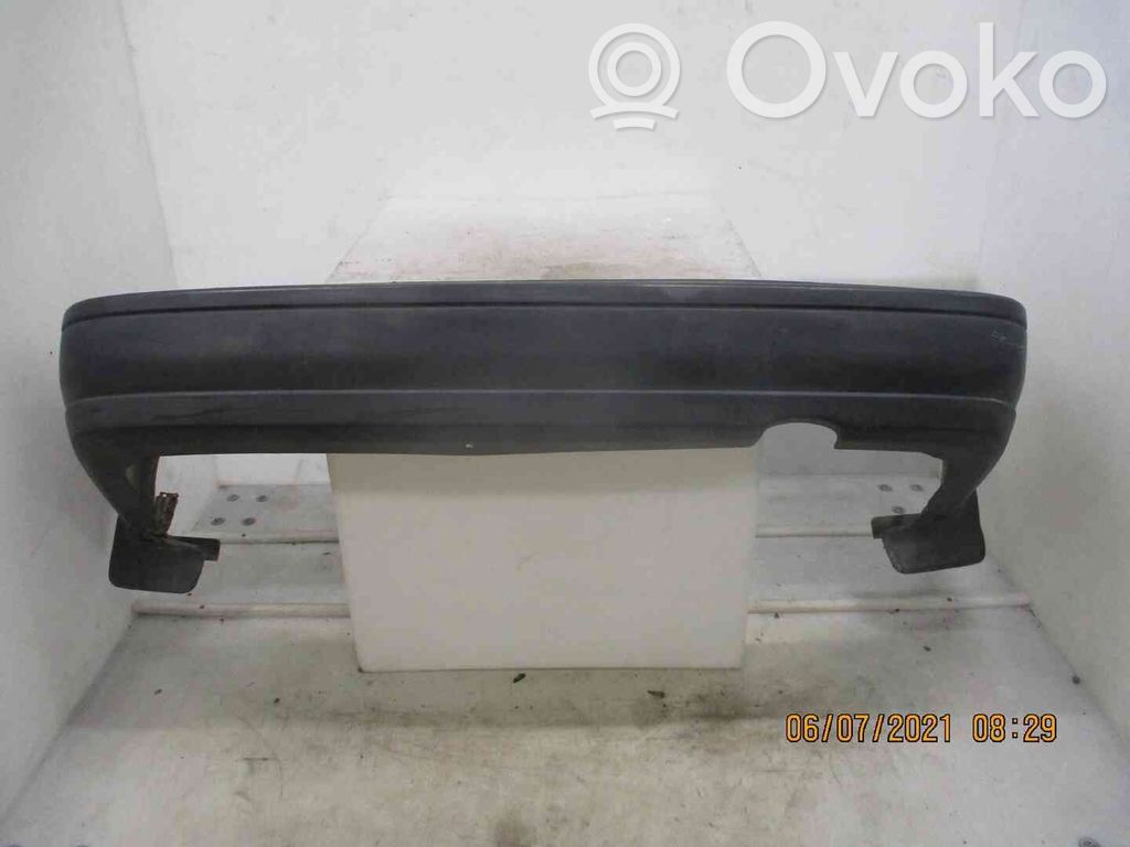 Nissan Sunny Pare-chocs