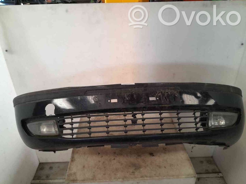 Opel Zafira A Paraurti anteriore 