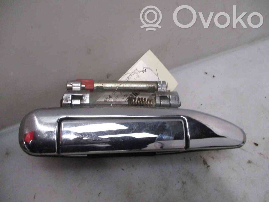 Nissan Primera Poignée extérieure avant