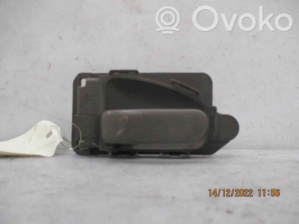Citroen Xsara Picasso Rear door interior handle 