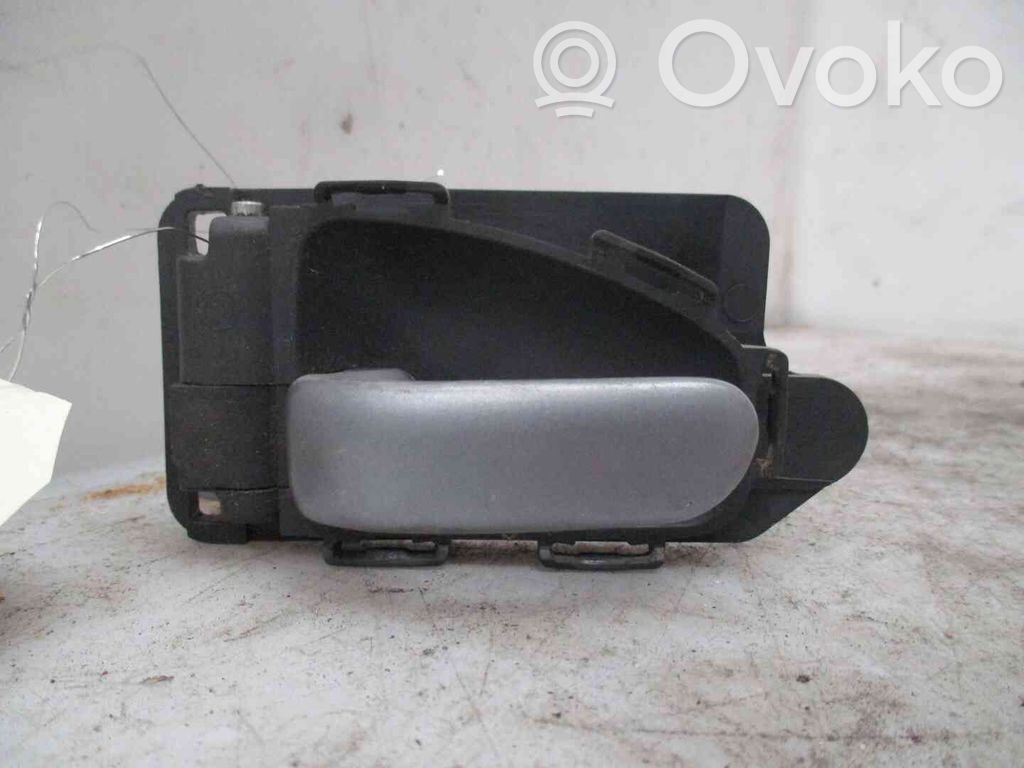 Citroen Xsara Picasso Klamka wewnętrzna drzwi przednich 
