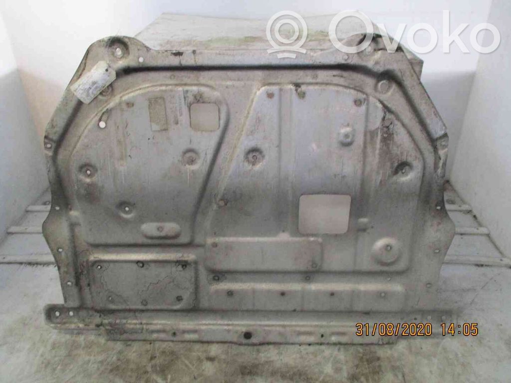Volkswagen Eos Engine splash shield/under tray 