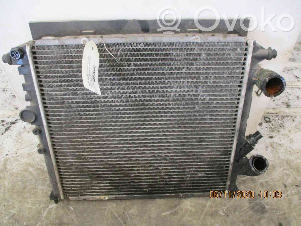 Renault Express Dzesēšanas šķidruma radiators 