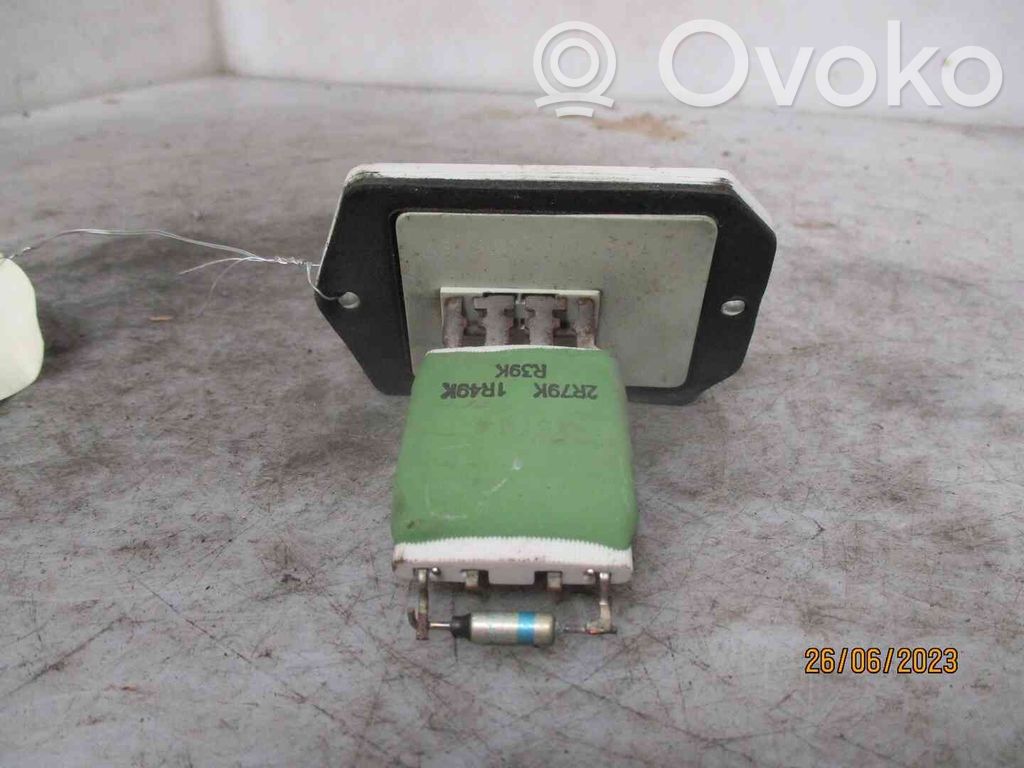 Toyota Yaris Rezystor / Opornik dmuchawy nawiewu