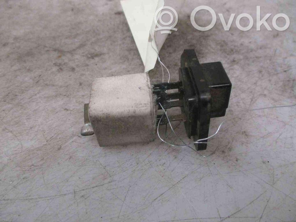 Suzuki Wagon R+ Rezystor / Opornik dmuchawy nawiewu 