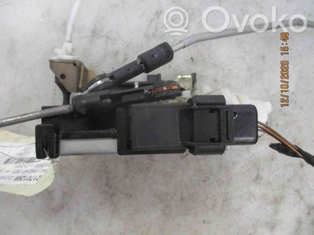 Etuoven lukko   8D1837015F,21701269,2502143,VDMS4