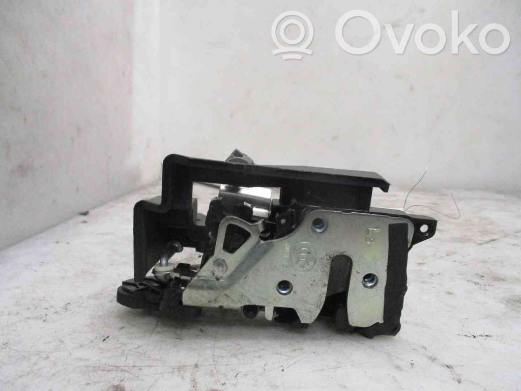 Chevrolet Spark Rear door lock 