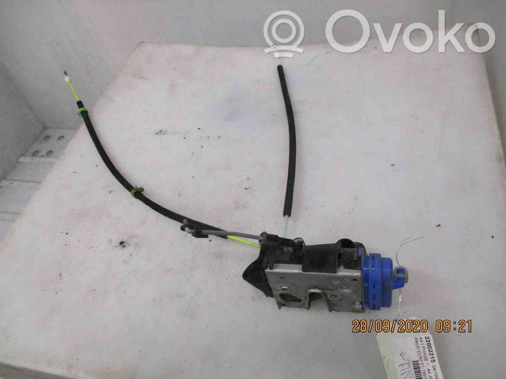 Audi A4 S4 B5 8D Zamek drzwi tylnych 