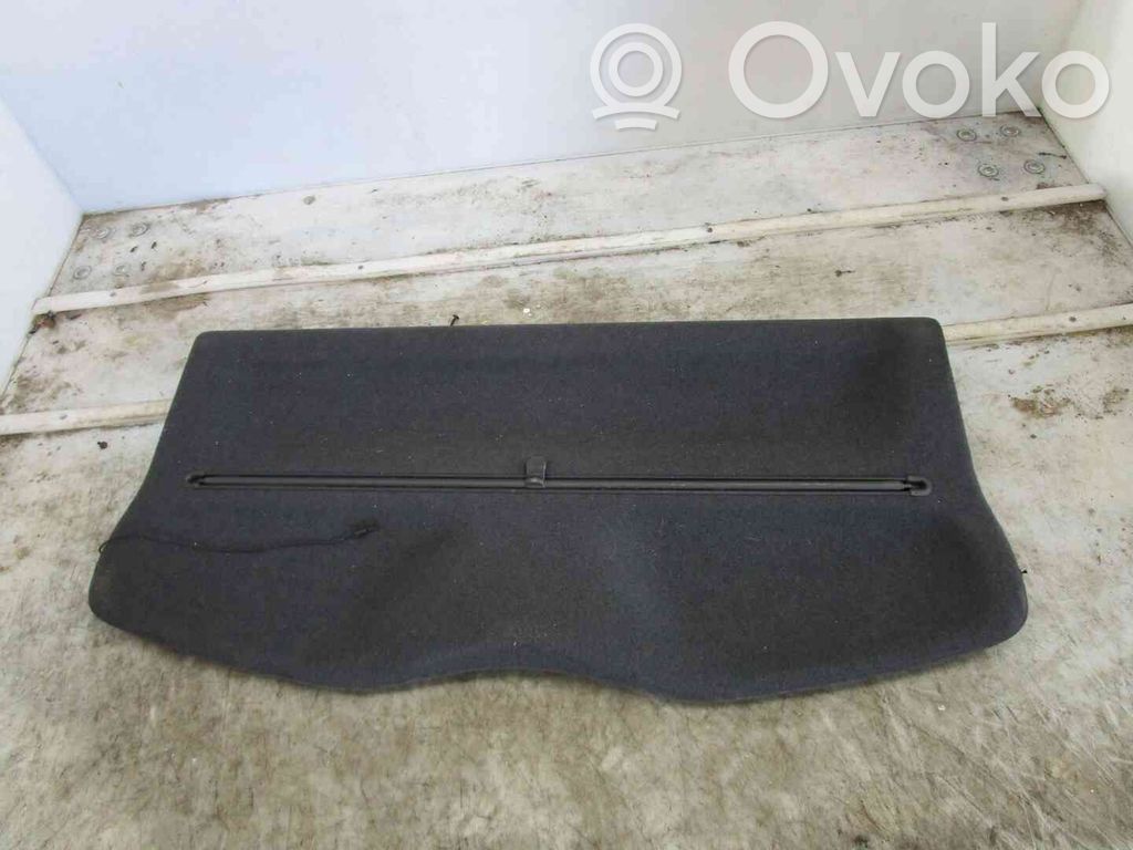 Citroen C5 Hattuhylly 
