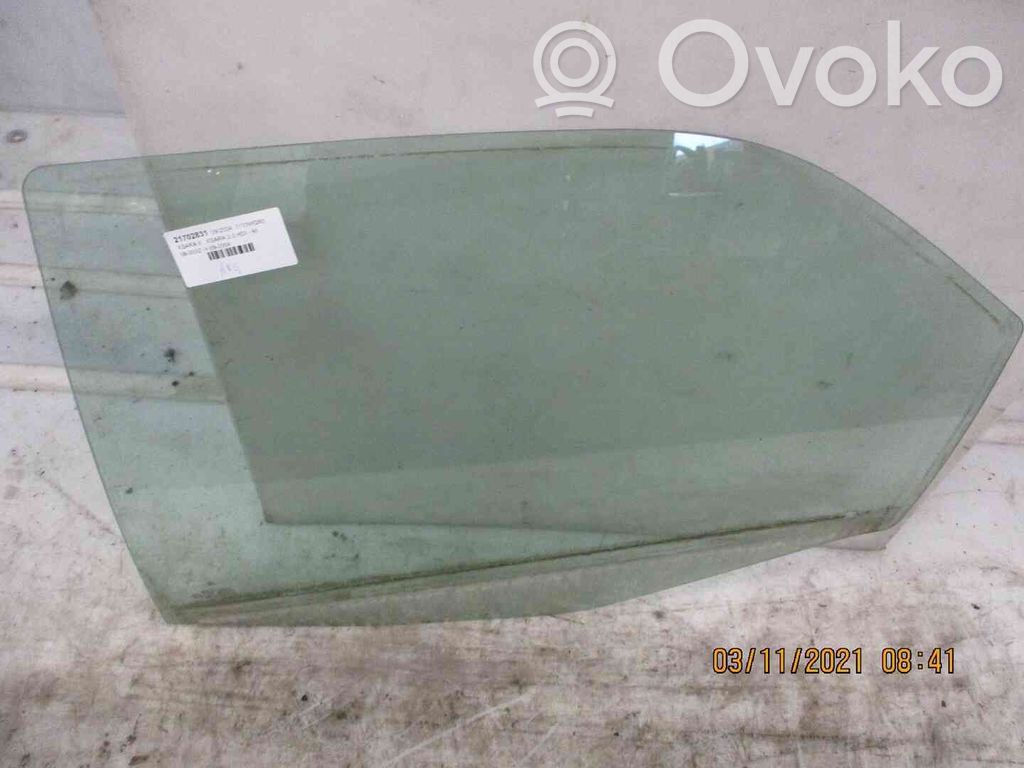 Citroen Xsara Luna de la puerta trasera 