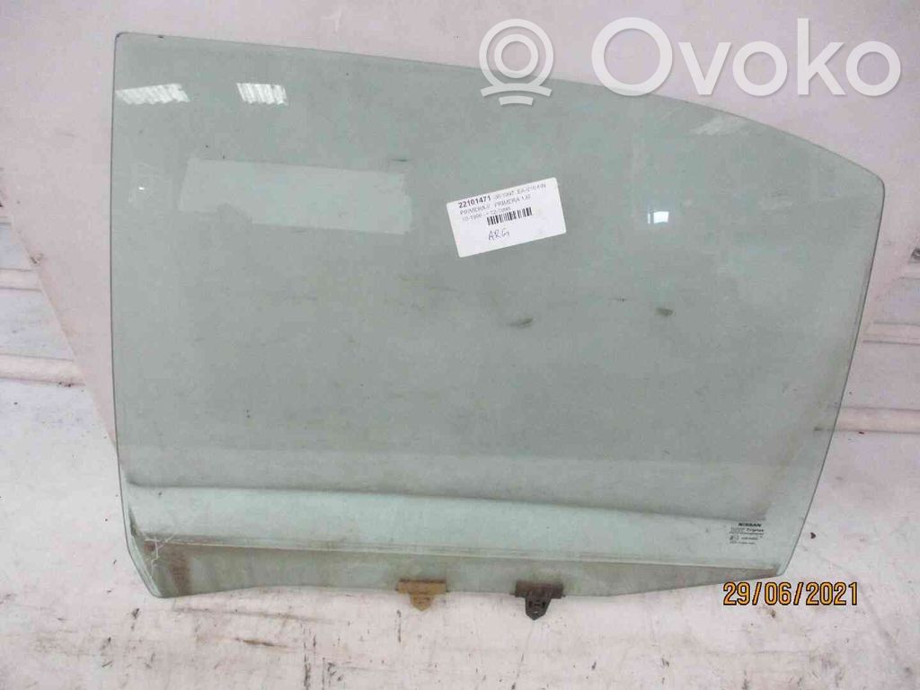 Nissan Primera Vitre de fenêtre porte arrière
