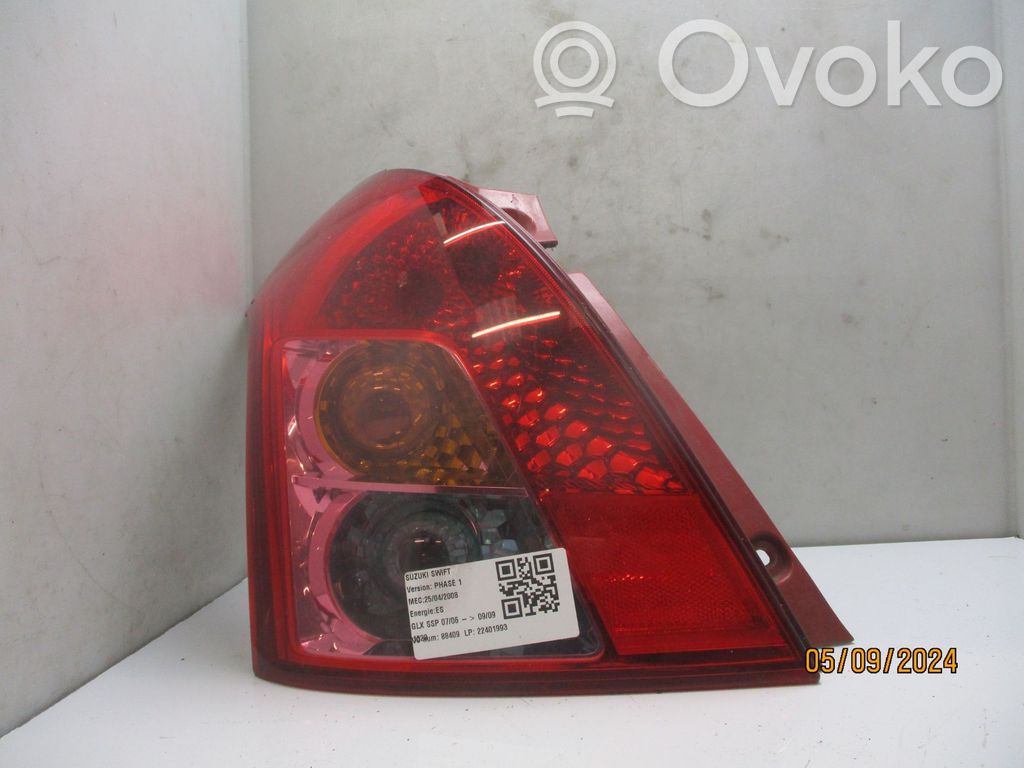 Suzuki Swift I Lampă spate în caroserie 