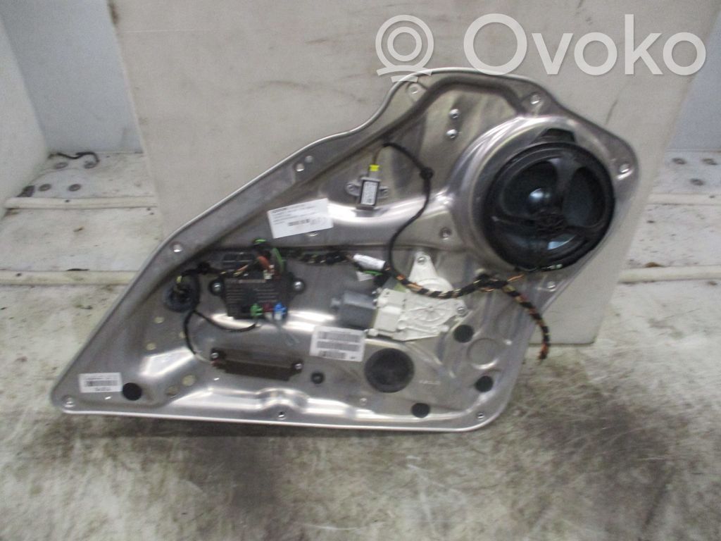 Mercedes-Benz C W204 Alzacristalli della portiera posteriore con motorino
