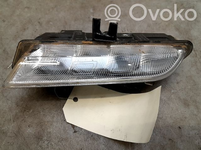 Renault Clio IV Faro diurno con luce led 