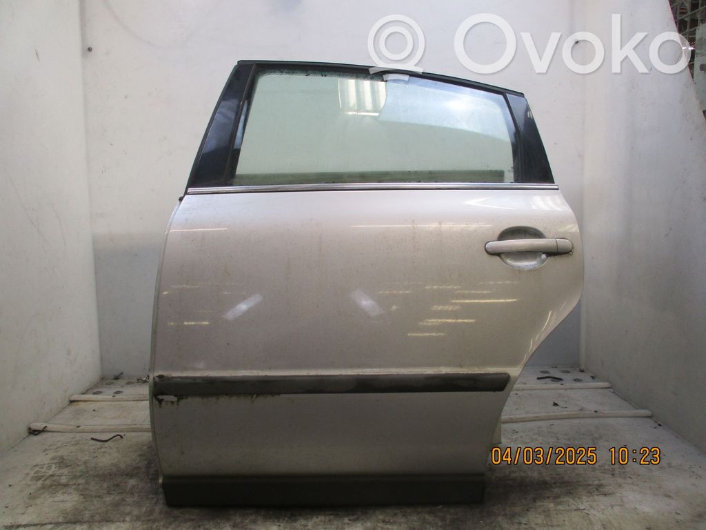 Volkswagen PASSAT Drzwi tylne 