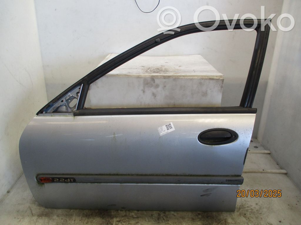 Puerta delantera   7751471385,22102070,6730427,VDMS4