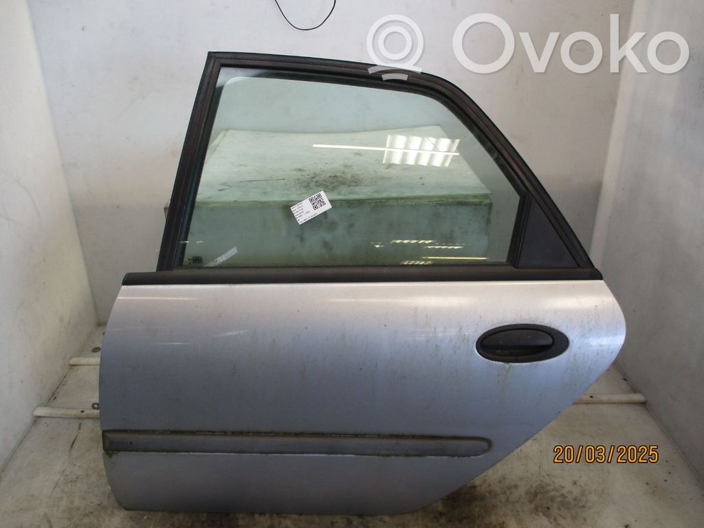Puerta trasera   7751468112,22102070,6730426,VDMS4