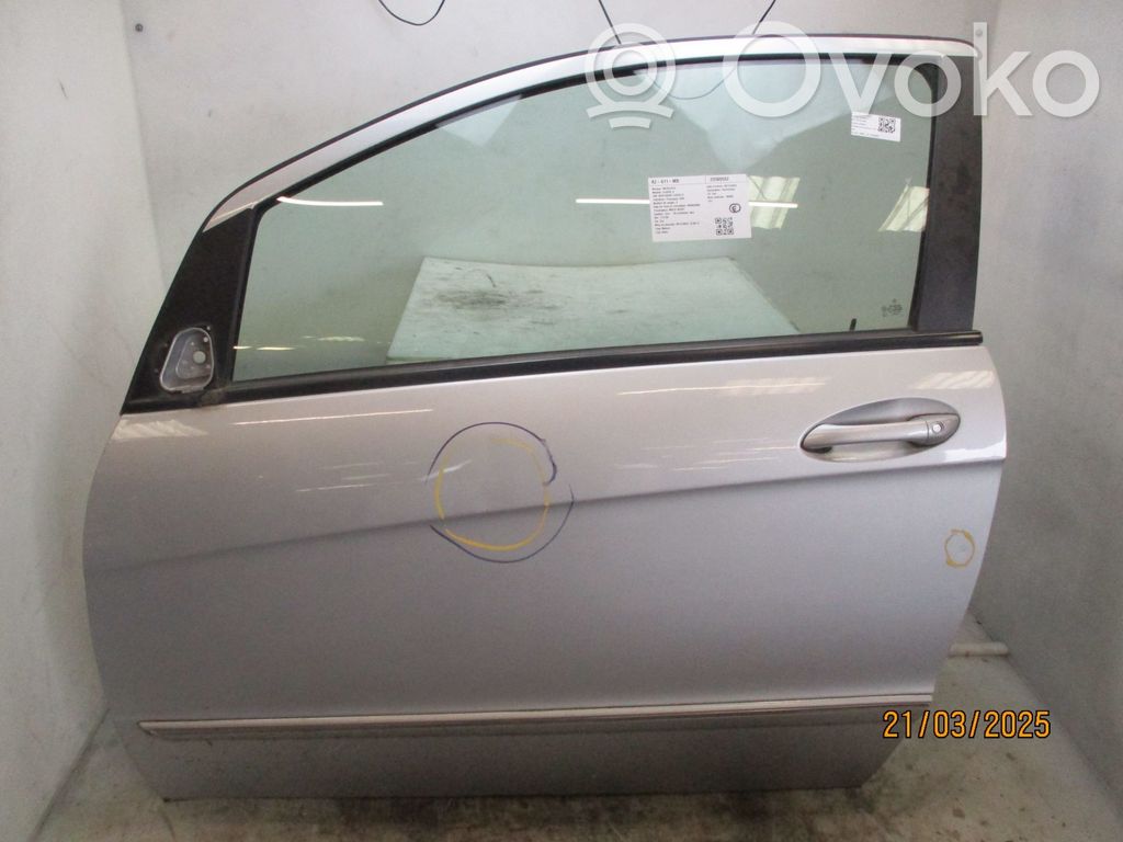 Mercedes-Benz A W169 Drzwi przednie 